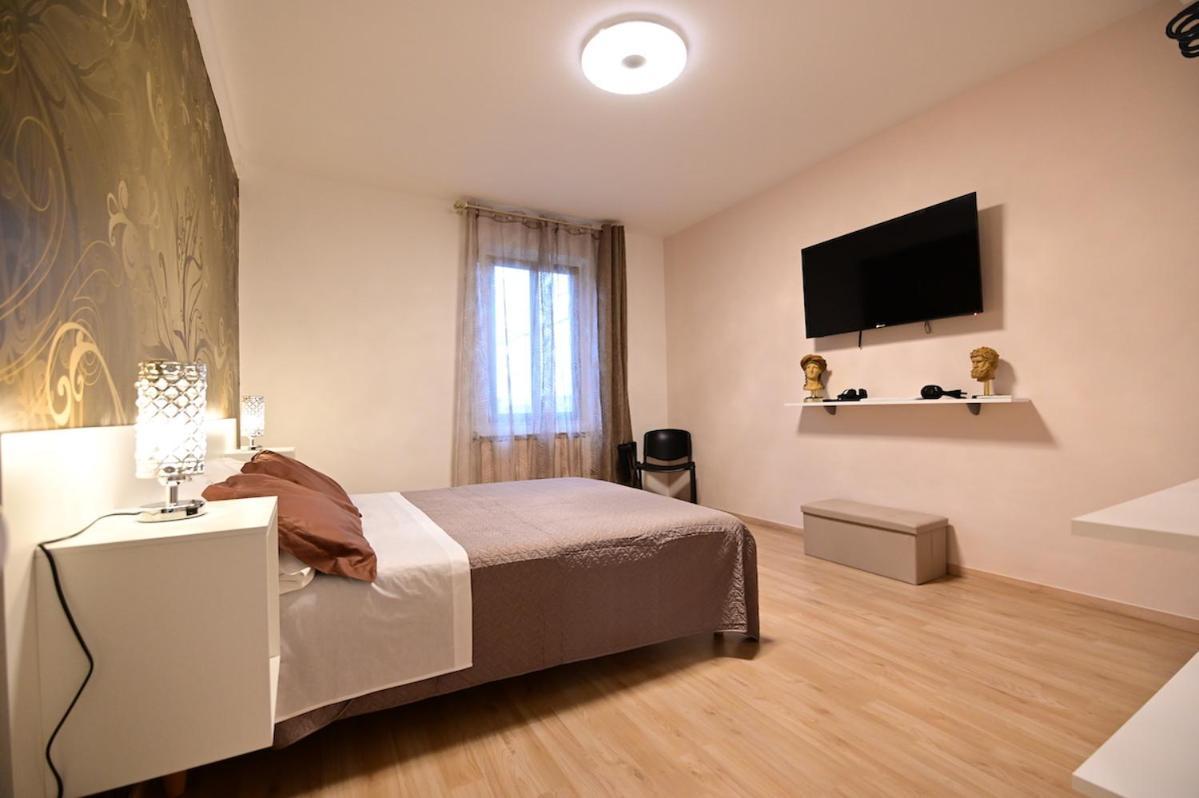 Bed and Breakfast La Casa Di Odessa à Arcevia Extérieur photo